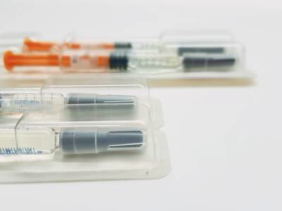 Eylea生物仿制药Enzeevu获批，治疗年龄相关性黄斑变性(wAMD)